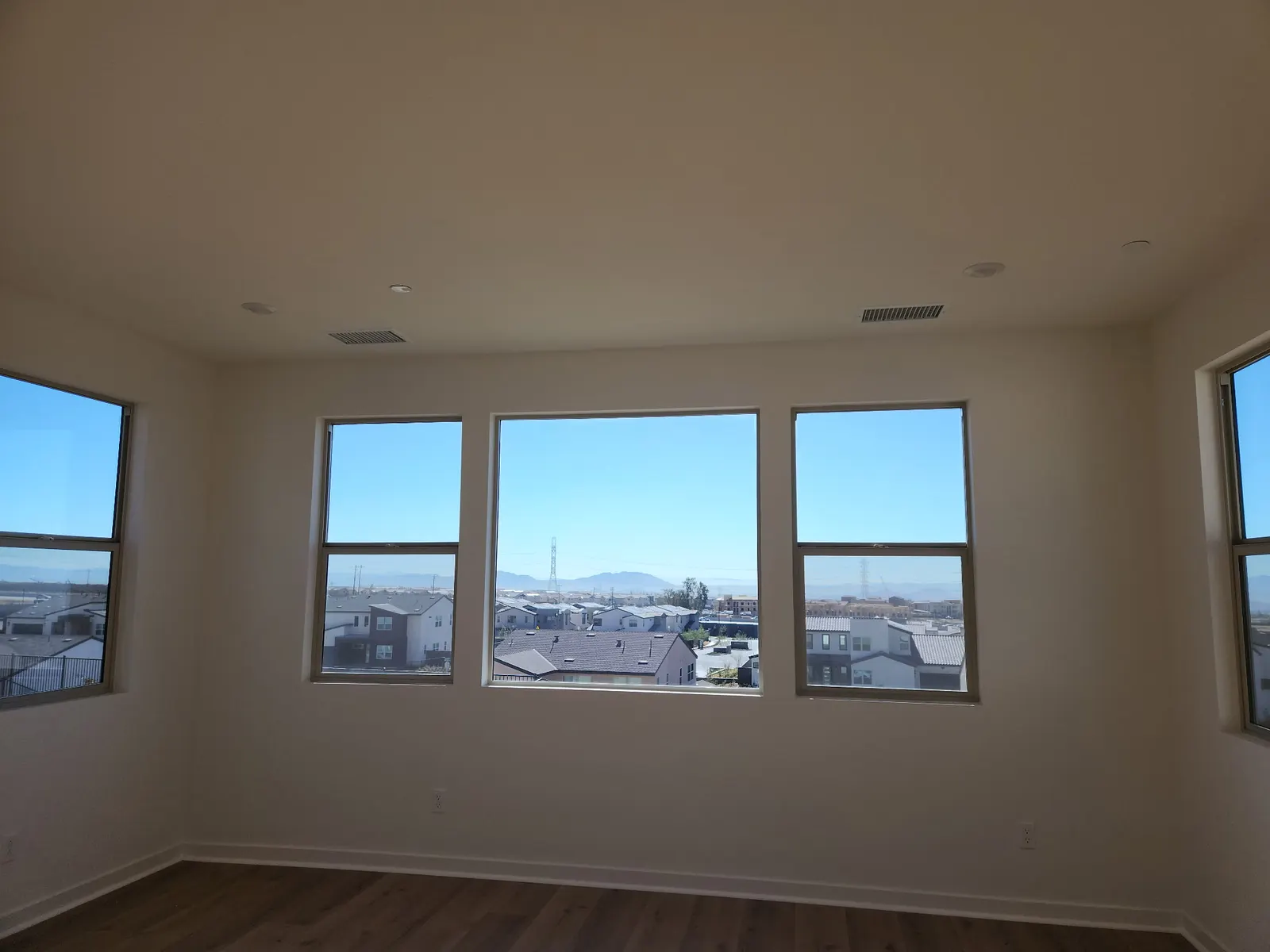 Finished install, ceiling vents in new build